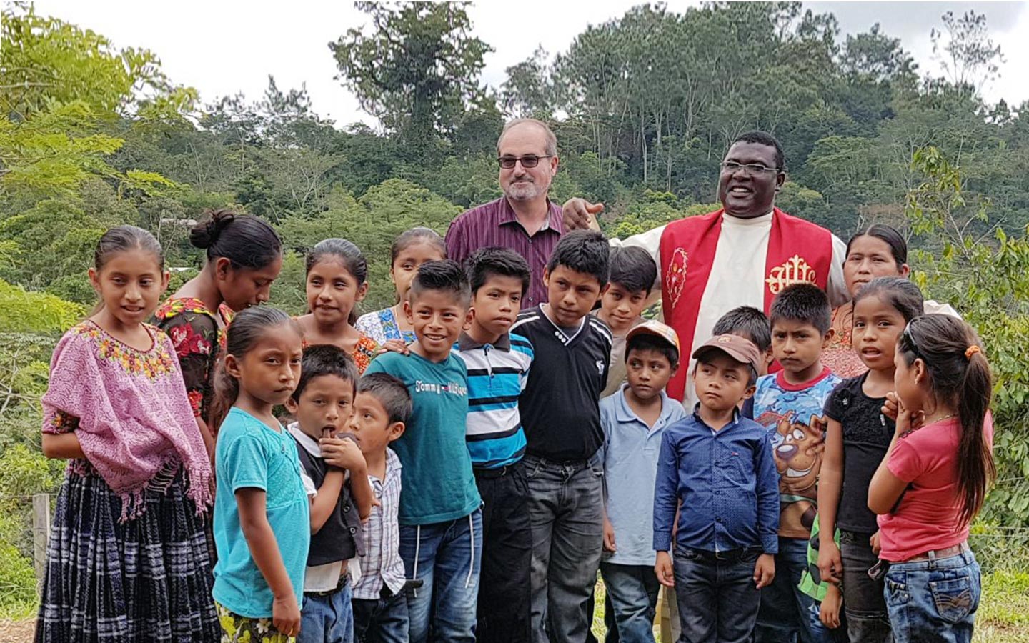 Un vehículo para una extensa parroquia