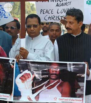 India. Orissa, August 2008 . Violence against Christians in the Archdiocese of Cuttack-Bhubaneshwar District Kandhamal.