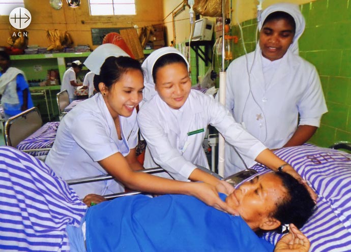 Help for the training of 28 young religious women in India