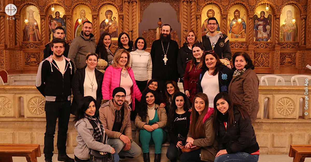 Jóvenes sirios: “Necesitamos la compañía de la Iglesia para sentirnos cerca de Dios.”