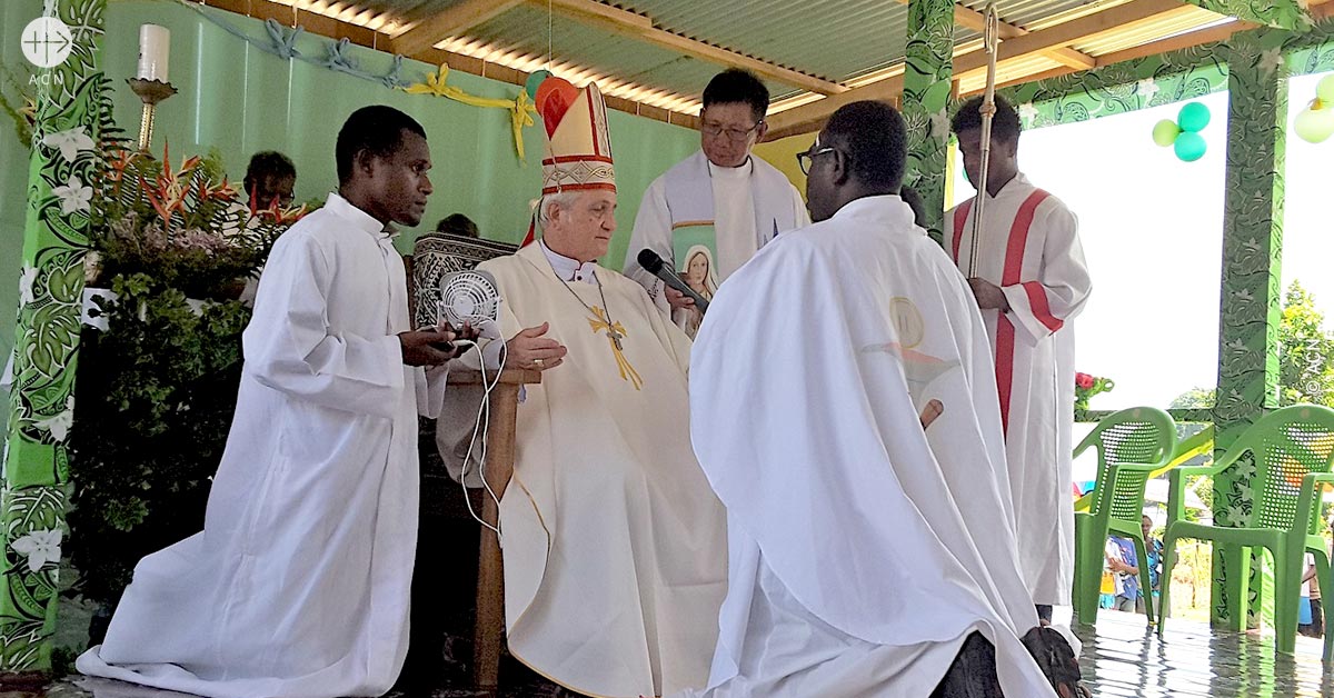 After 11 years of effort: new local priest ordained in the Solomon Islands