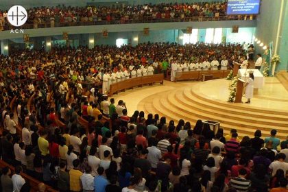 Bishop Hinder is expecting around 130 000 faithful, who will gather together on 5 February to participate in the Holy Mass celebrated by Pope Francis in the capital city of the United Arab Emirates.