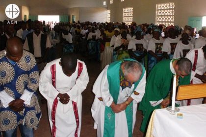 ACN supports the church in Mozambique with subsistence support to priest and religious sisters as well as with financial aid for formation and building projects.