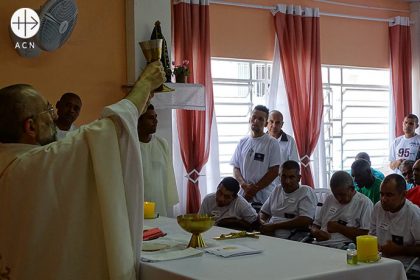 En la actualidad, 2.000 personas sin techo son atendidas por 70 miembros consagrados de la comunidad y 200 voluntarios a tiempo completo.