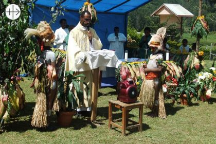 Papua New Guinea: Support for the family apostolate in the diocese of Wabag.