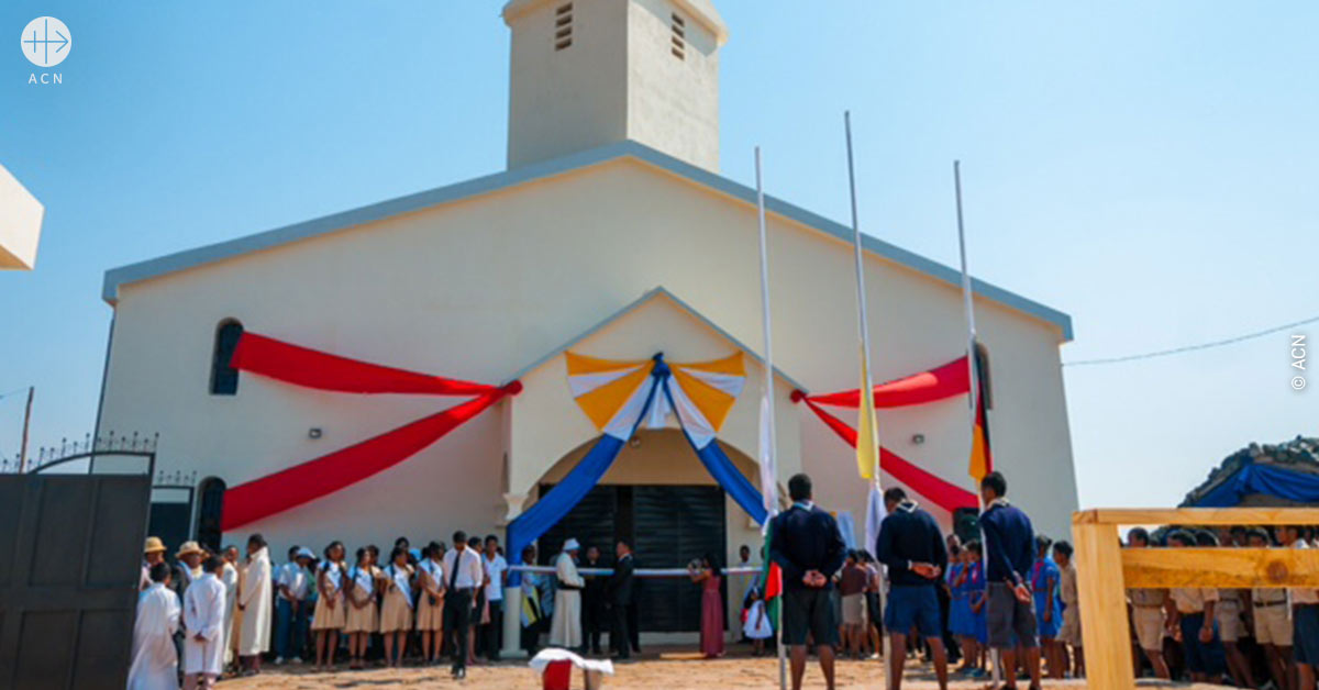 Madagascar: Pope Francis is shortly to visit this large island nation, teetering on the edge of the abyss