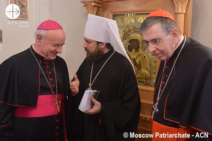 From left to the right: Archbishof Vincenzo Paglia, President of the Pontifical Academy for Life; Metropolitan Hilarion (Alfeev) of Volokolamsk, chairman of the Moscow Patriarchate department for external church relations,; the president of the Pontifical Council for Promoting Christian Unity, Cardinal Kurt Koch.