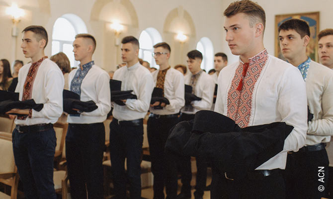 213 seminarians of the interdiocesan seminary “Sv. Yosafat” in Ivano-Frankivsk were supported by ACN.