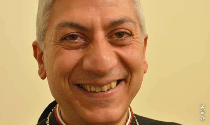 Monsignore Joseph Tobji, dem maronitischen Erzbischof von Aleppo.