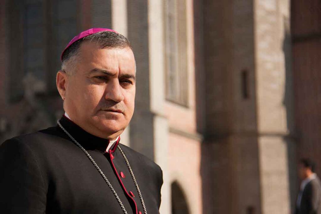 Erzbischof Bashar Matti Warda (Erzbischof der chaldäisch-katholischen Erzdiözese Erbil) in der Kathedrale von Myeondong