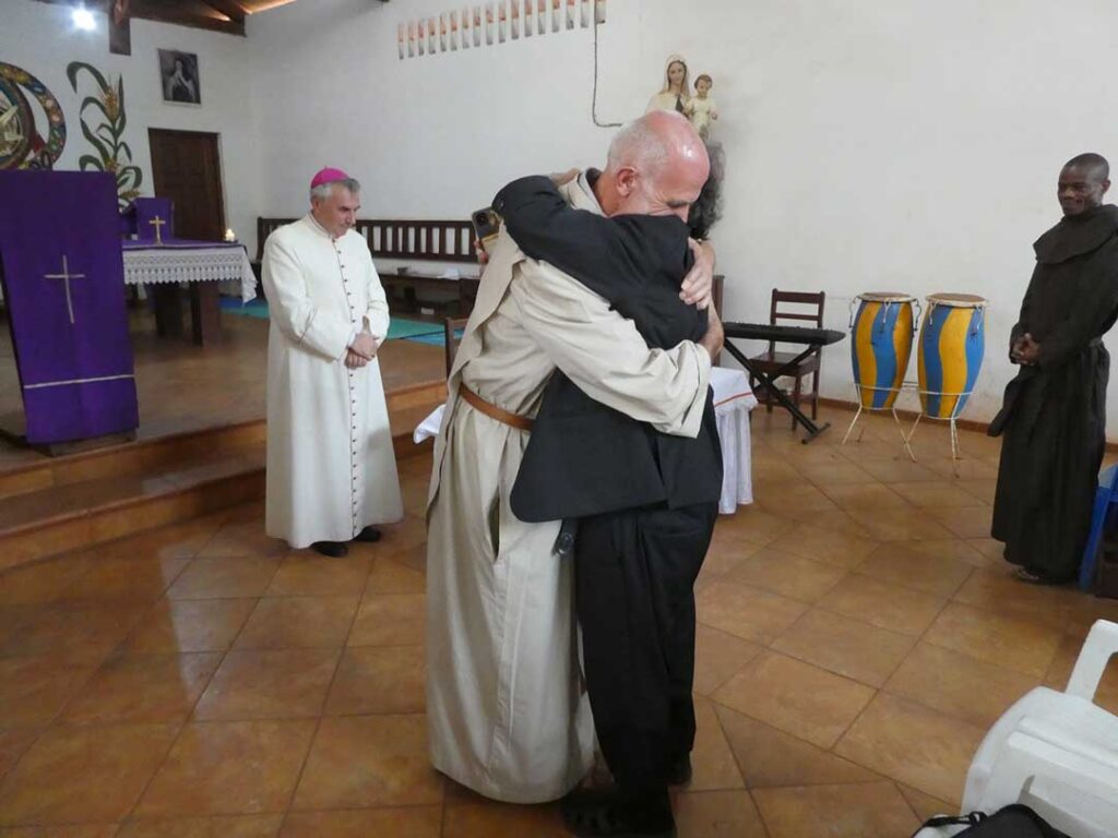 Fr. Aurelio Gazzera, newly appointed Coadjutor Bishop-Elect of Bangassou, embracing Bishop Juan José Aguirre