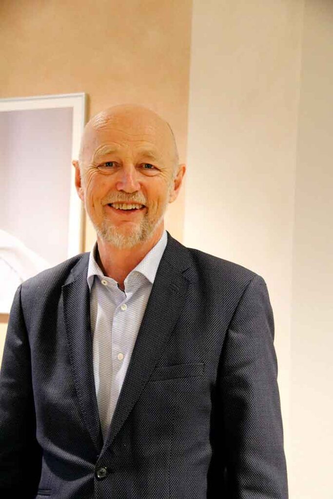 Kurt Johansen, geschäftsführender Direktor von SAT-7 Europa, Asien und Pazifik, während eines Besuchs am Hauptsitz von ACN in Königstein im Taunus (Deutschland) im Januar 2024.