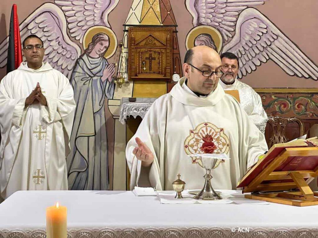 Fr. Gabriel Romanelli in the parish of the Holy Family during the war