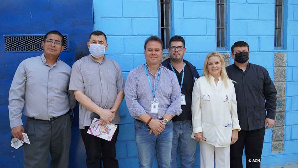 Prison missionaries take great personal risk, but say their work is deeply rewarding