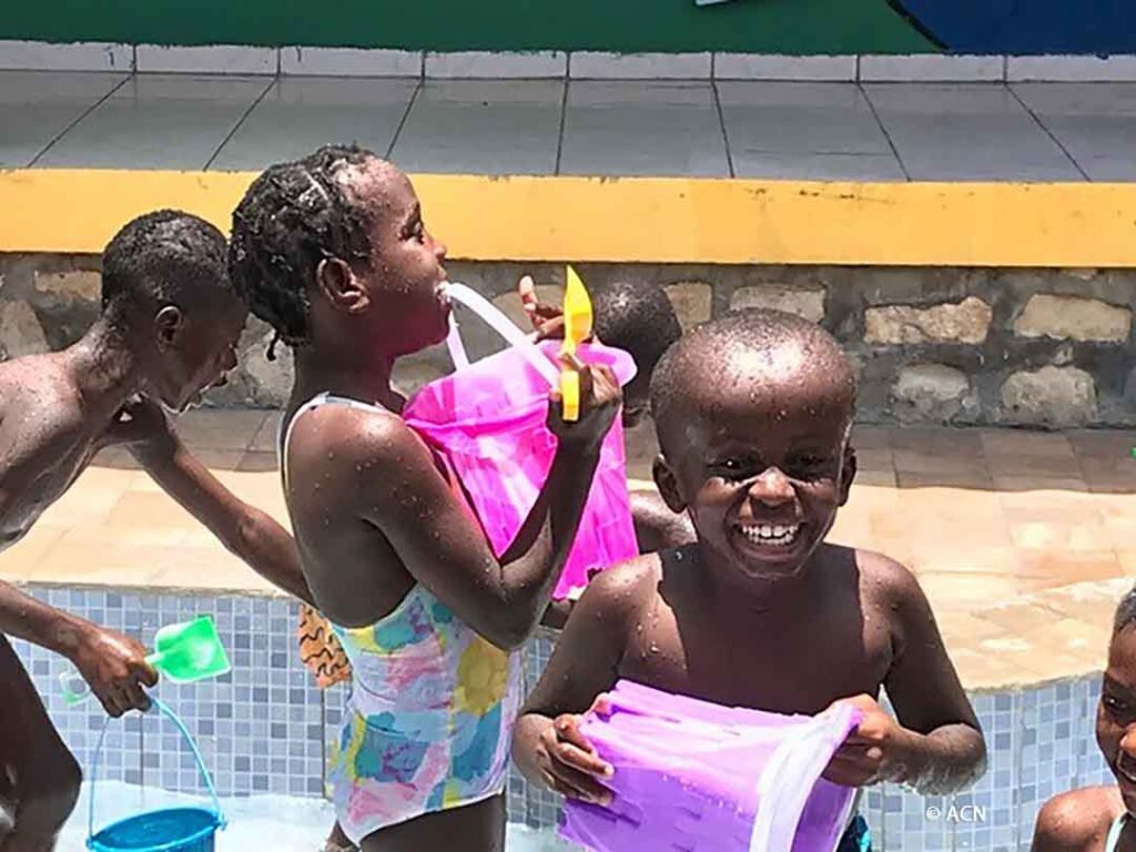 Los orfanatos de Haití figuran entre los barrios de chabolas más peligrosos del mundo