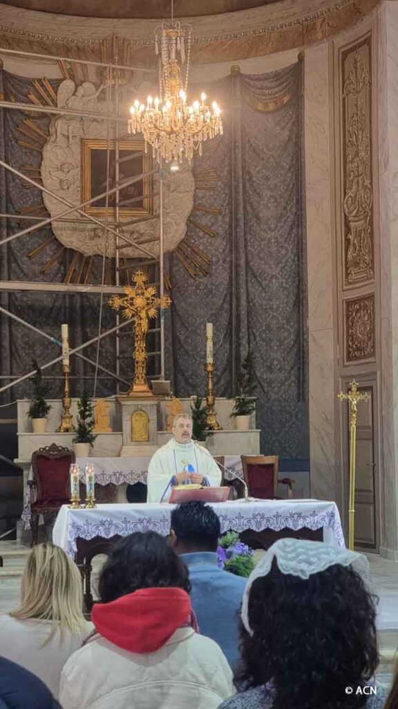 Fr Massimiliano Testi celebrating Holy Mass in Istanbul
