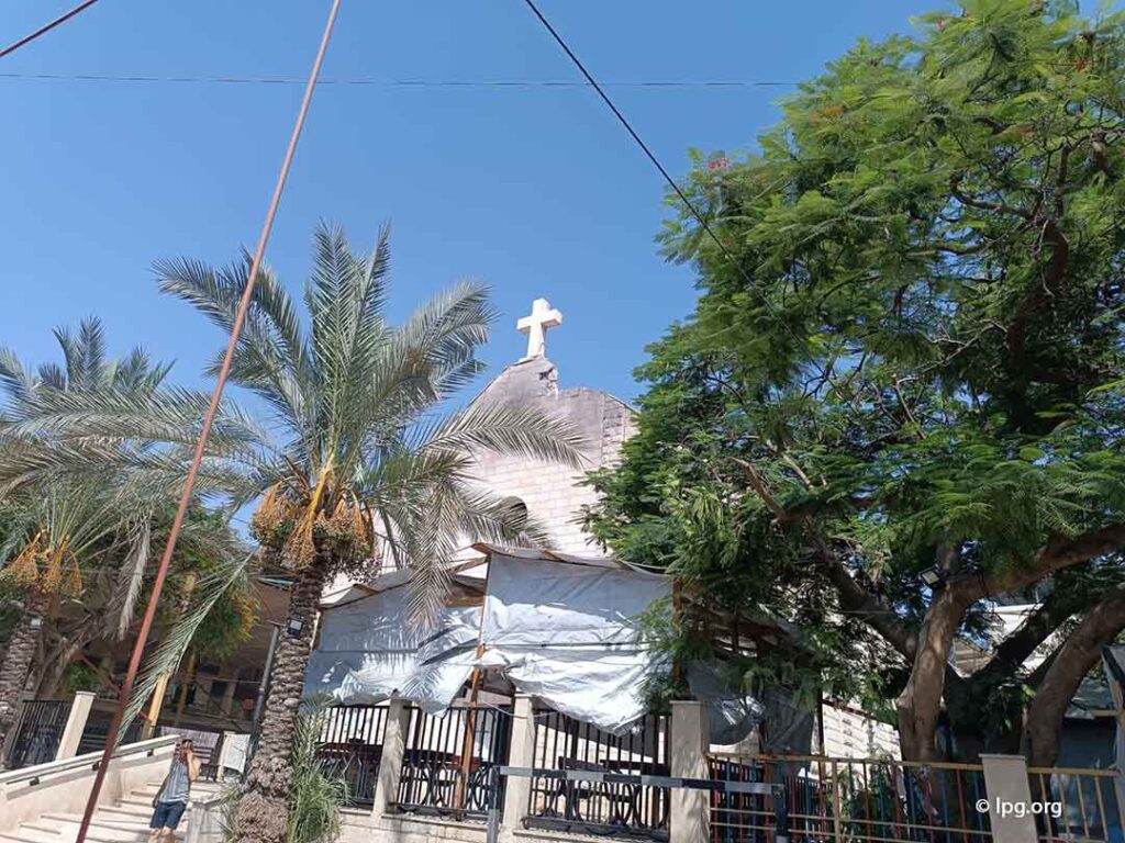  Le bâtiment de l'église a subi d'importants dégâts structurels à la suite de l'attaque