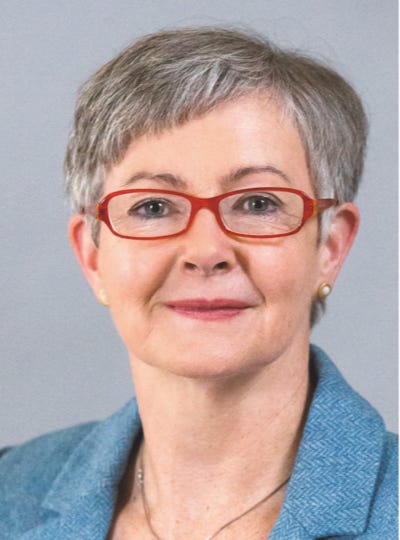 Regina Lynch Directora de proyectos